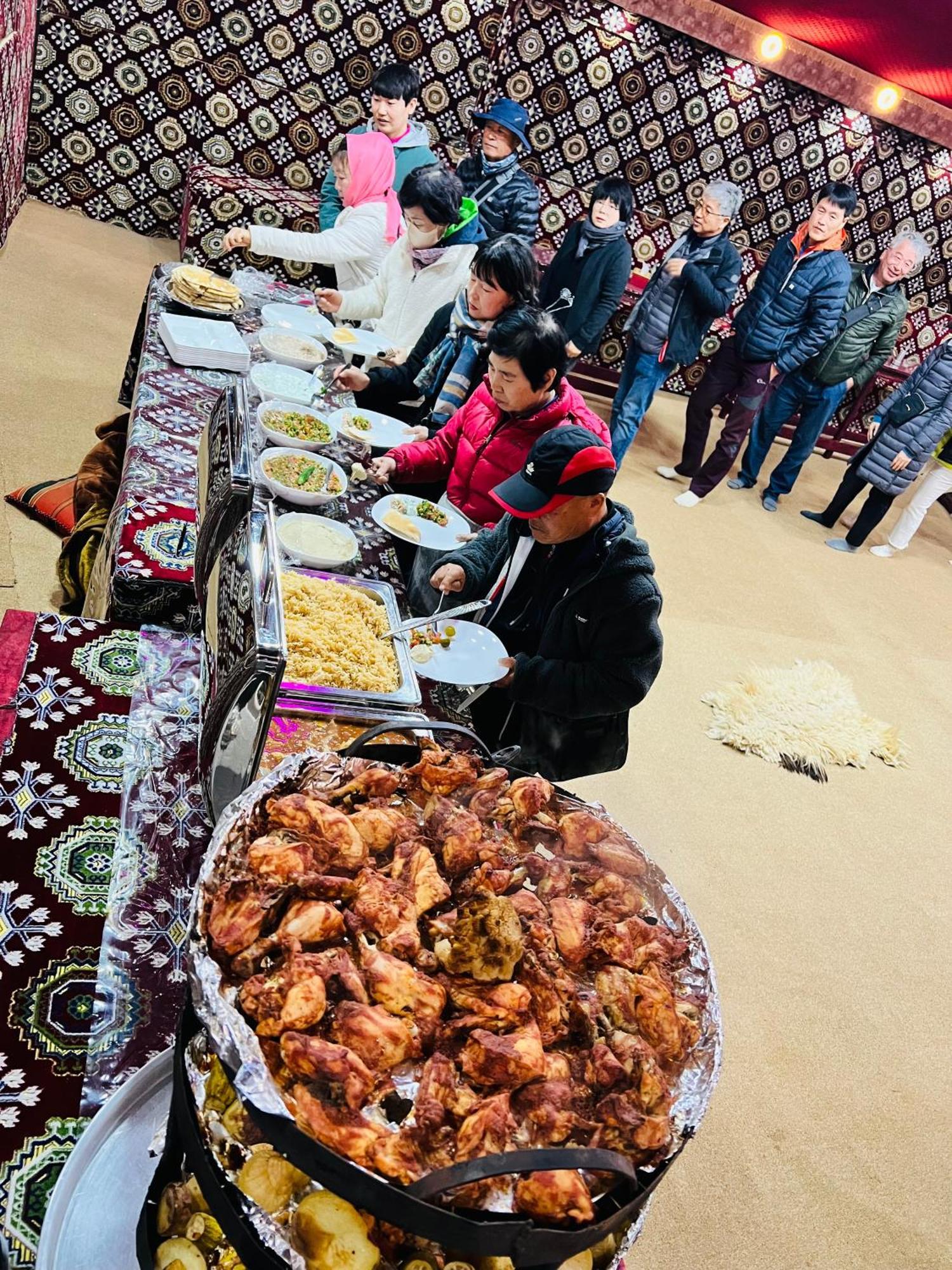 Wadi Rum Bubble Camp & Tour Экстерьер фото
